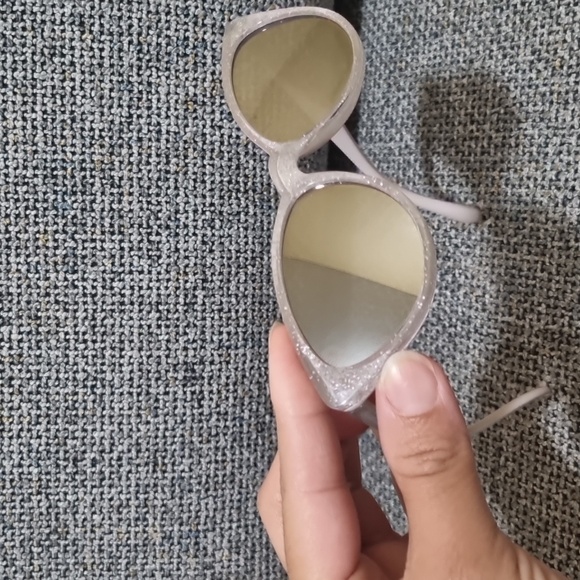 ASOS Cateye Sunglasses Gray/Glitter - Picture 4 of 6